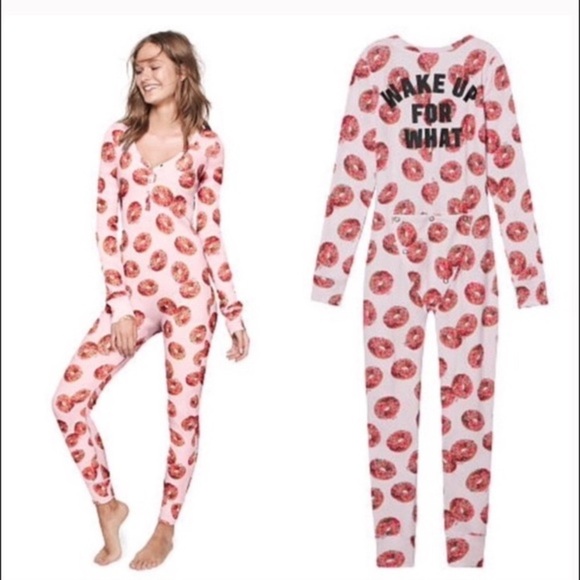 Victoria's Secret PINK Donut Onesie Pajamas ? - Picture 1 of 16